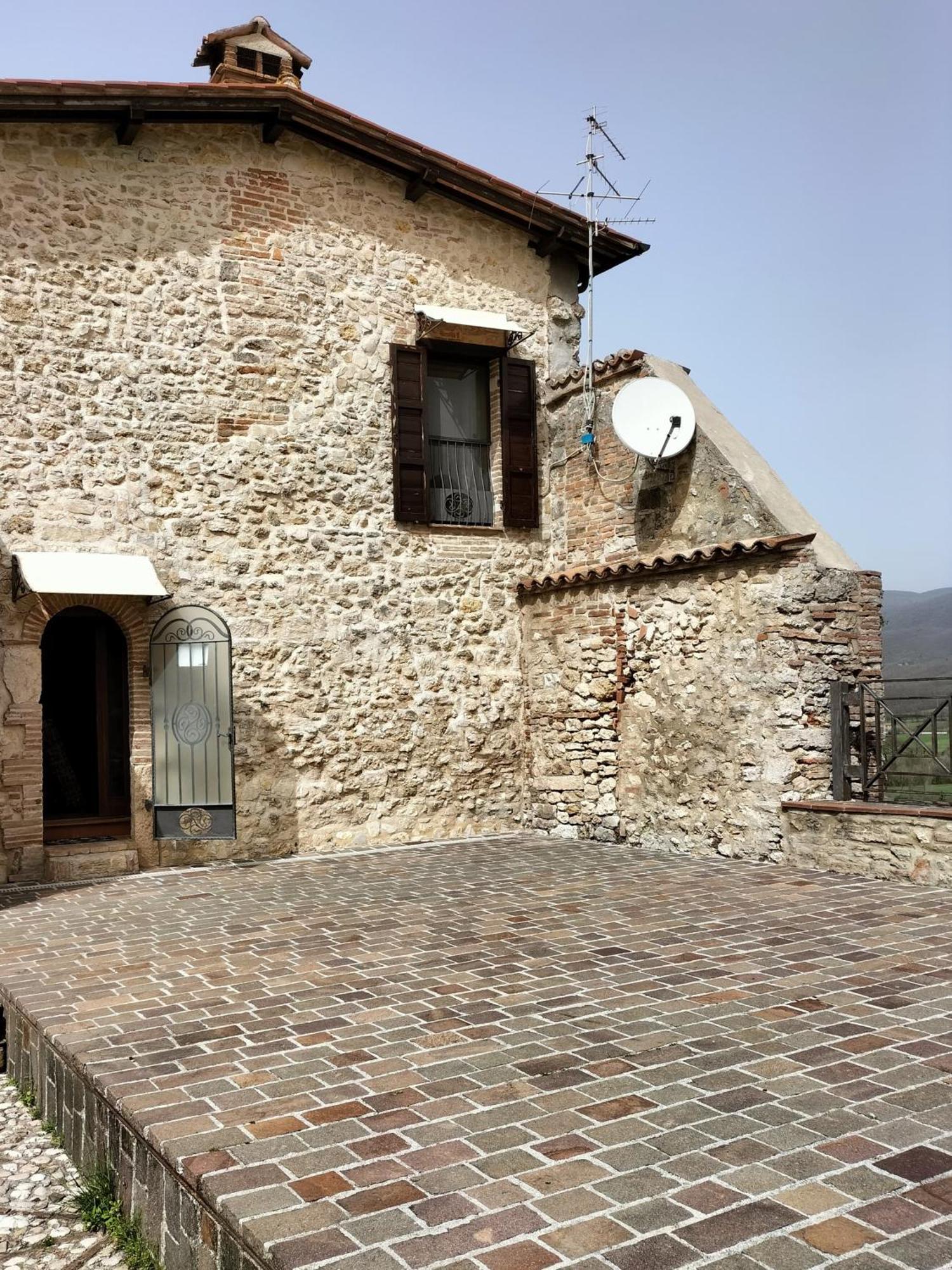 La Piazzetta - Locazione Turistica Nel Centro Storico Di Acquasparta Luaran gambar